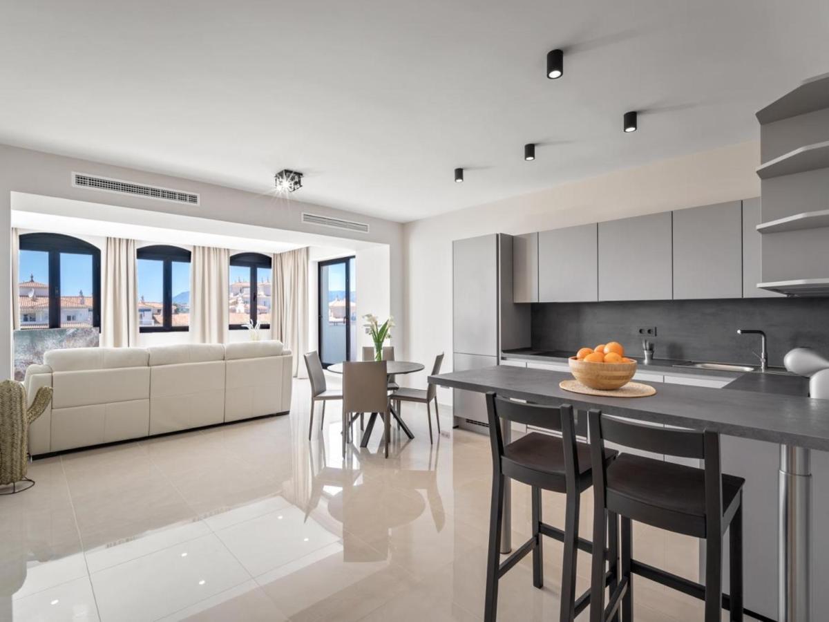 Atico Con Vistas Al Mar Apartment Marbella